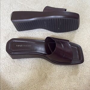 Nine West Brown Mules Sleek Leather Design
